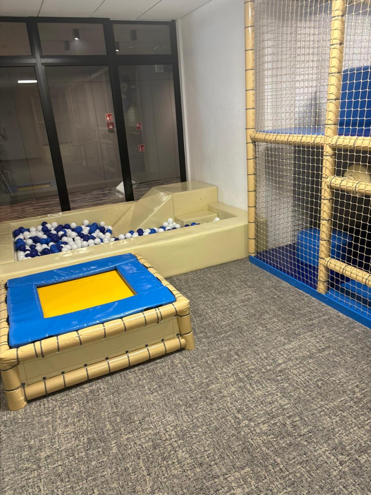 W Podczelu 4 Osoby 10 Minut Plaza Basen Sauna Apartment *